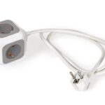 Base Multiple 4 Enchufes + 2 USB Cuadrada Cable 1,4m BLANCO