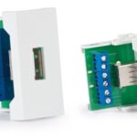 Panel WP-32U USB A Hembra FONESTAR