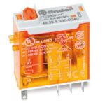 RELE 230Vac 2Ctos con Pulsador de Prueba 8A/250Vac FINDER