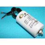 Condensador Motor 35uF 450Vac 45x97mm CABLES + torno M8