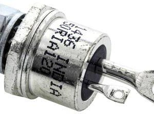 TIRISTOR 50-80A 1200V TO65 TO208AC 50RIA120