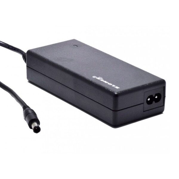 Cargador Portatil 19Vdc 4,7Amp 90W Conector 5,5x2,5mm KTS90