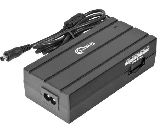 Cargador Portatil Universal 12V-24Vdc  90W con 9 Conectores ALM265